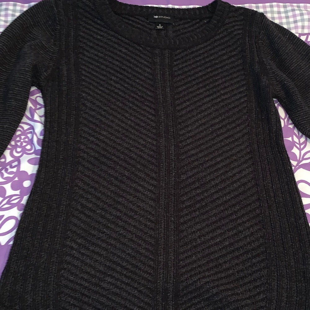 Sweater - Picture 5 of 5